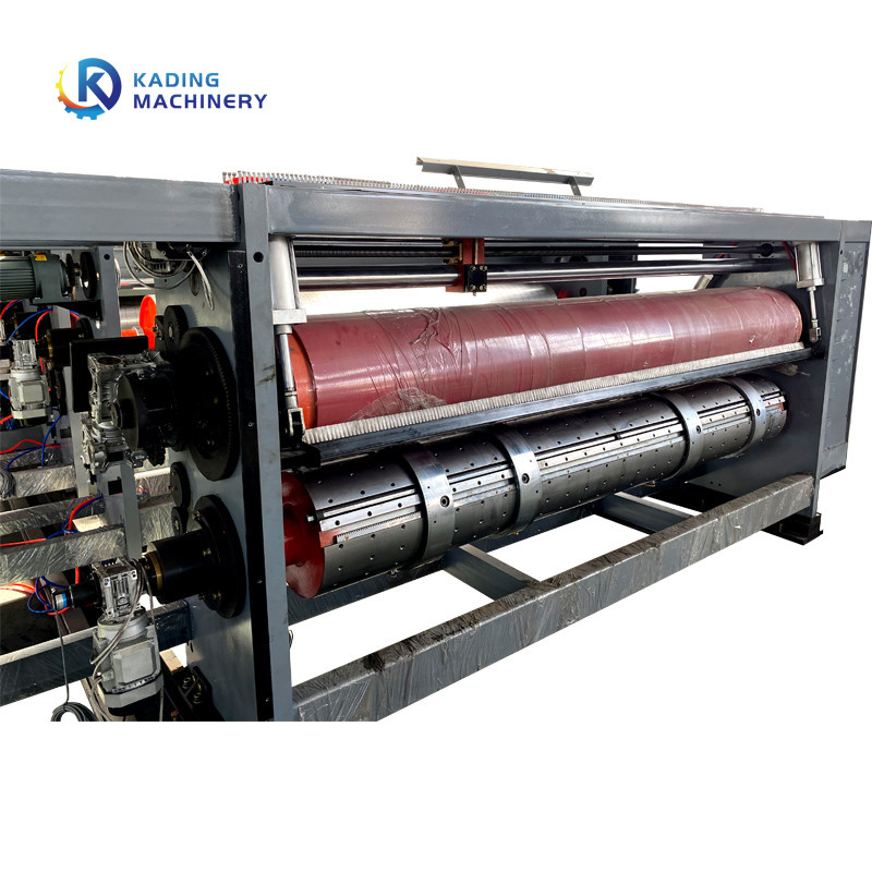 Het inlassen van de Snijmachine van de de Doosmatrijs van het Messenkarton met Mechanisch Bevestigend Fase en het Toenemen Scherp Wiel