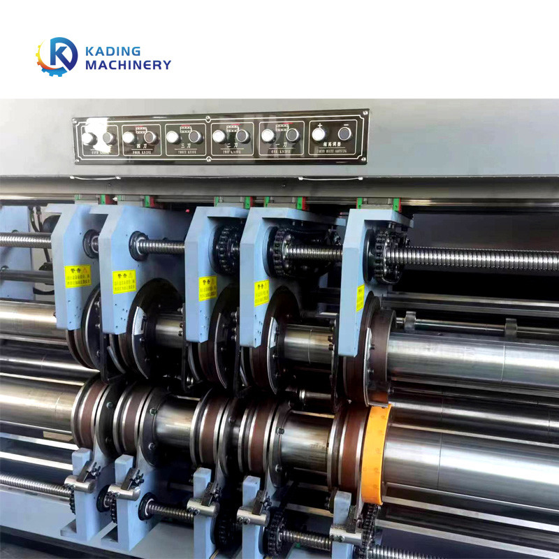 Multicolor flexoprintmachine voor golfkarton met PLC-aanraakscherm