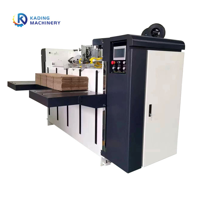 De semi Auto Golf Stikkende Machine voor 3/5 beoefent Karton van 600nails/Min Speed