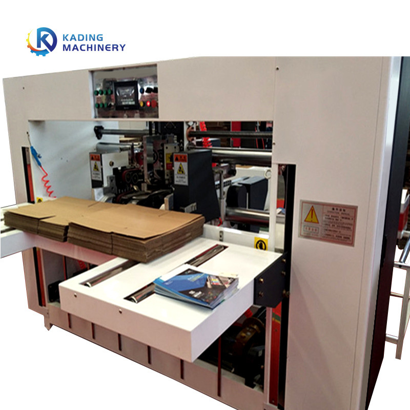 De semi Auto Golf Stikkende Machine voor 3/5 beoefent Karton van 600nails/Min Speed