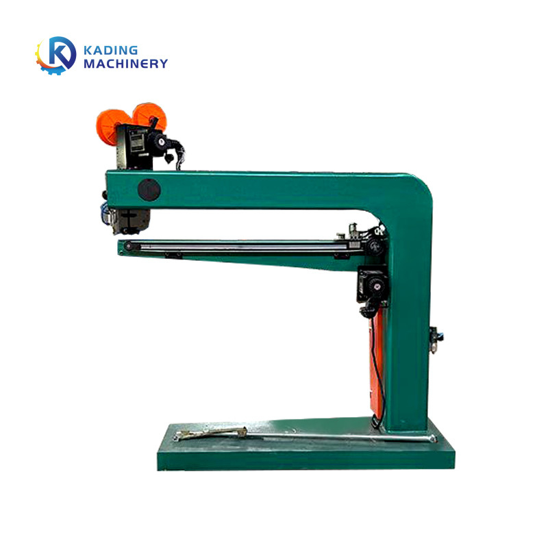 Handtype Golfdoos die van de de Nietmachinemachine van de Machinedoos Enige Servo voor de Verpakking van de Kartondoos stikken
