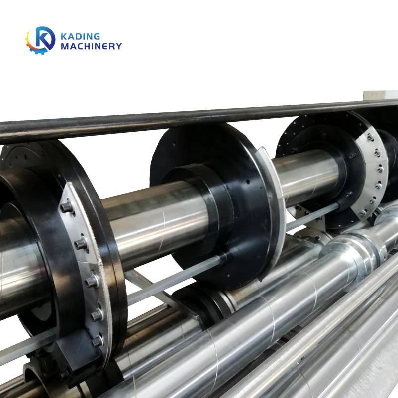 Volledig automatische verpakkingsdrukapparatuur 200 stuks per minuut Maximaal kartongrootte 2800*1600mm